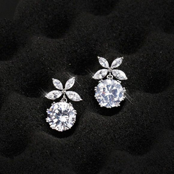 Jewelry - S925 2ct. CZ Flower Drop Earrings